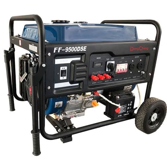 DongCheng DF9500DSE 7500W Electric Start Portable Diesel Generator | 230V/400V 50Hz hardware & machinery — image 1 of 2