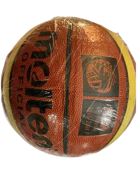 Molten Basketball Size 7 Standard Official Ball 25cm stationary, toys & sports — image 1 of 2