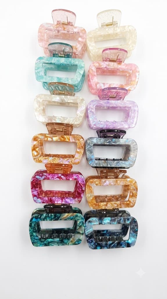 Rectangular Hollow Marble-Pattern Claw Clip – Elegant Hair Claw for Women