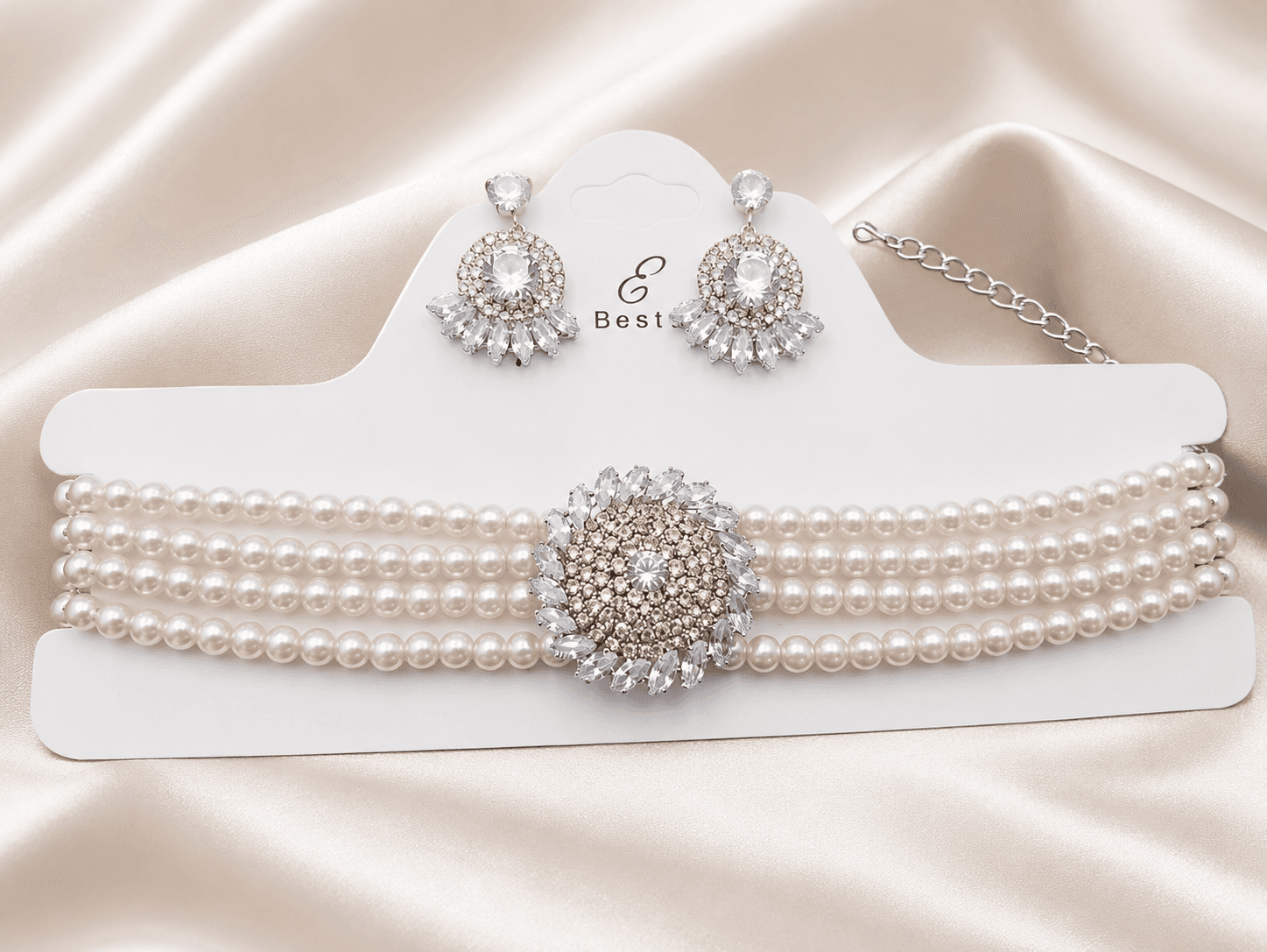 Multi-Strand Pearl Choker Set with Crystal Brooch Medallion – Elegant Bridal Pearl Necklace Set